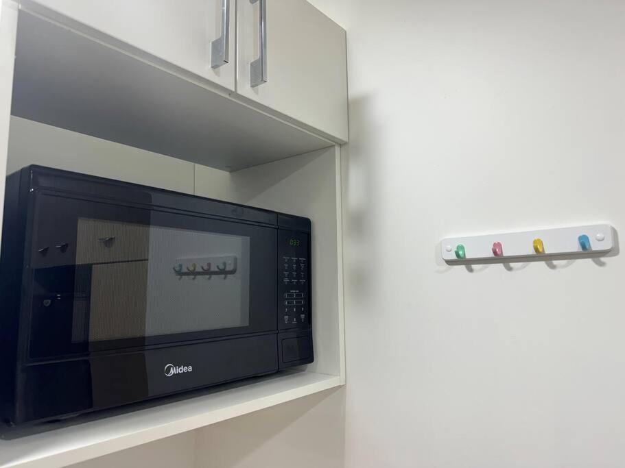 Stunning 3 Bd - 2 Bth City Apt - Pool & Carpark Auckland Exterior photo